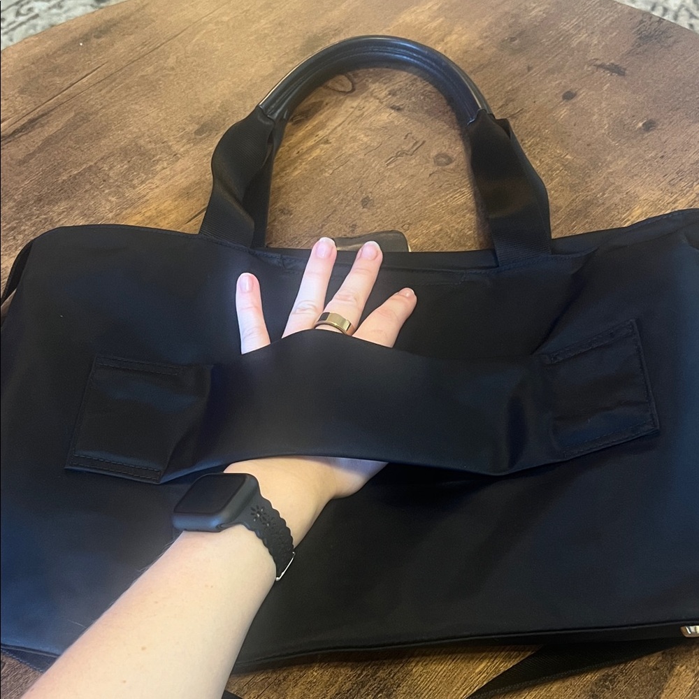 Tumi Black Nylon Travel Bag - Picture 2 of 10
